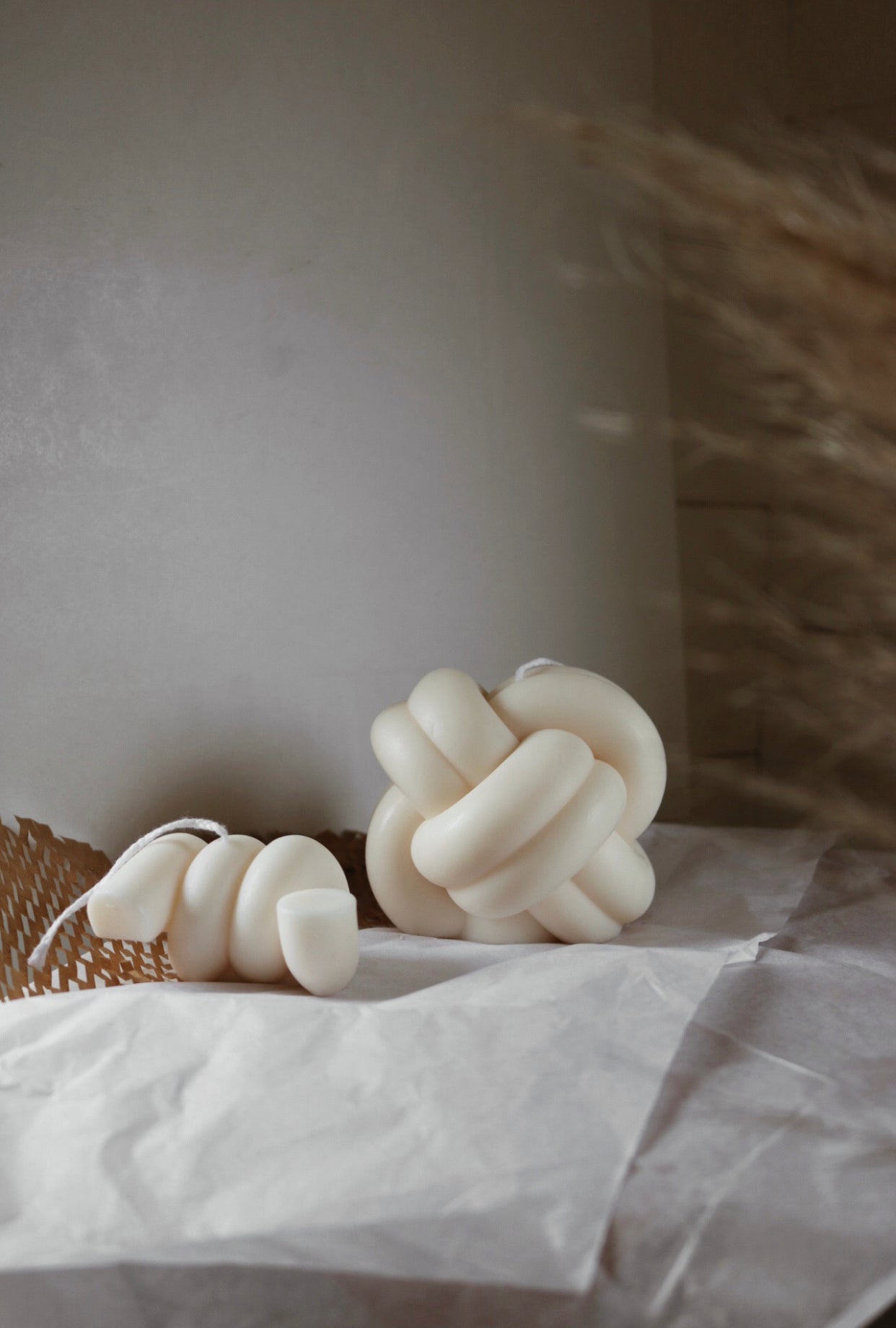 Sculptural Candle - Double Knot - The Gift Shop
