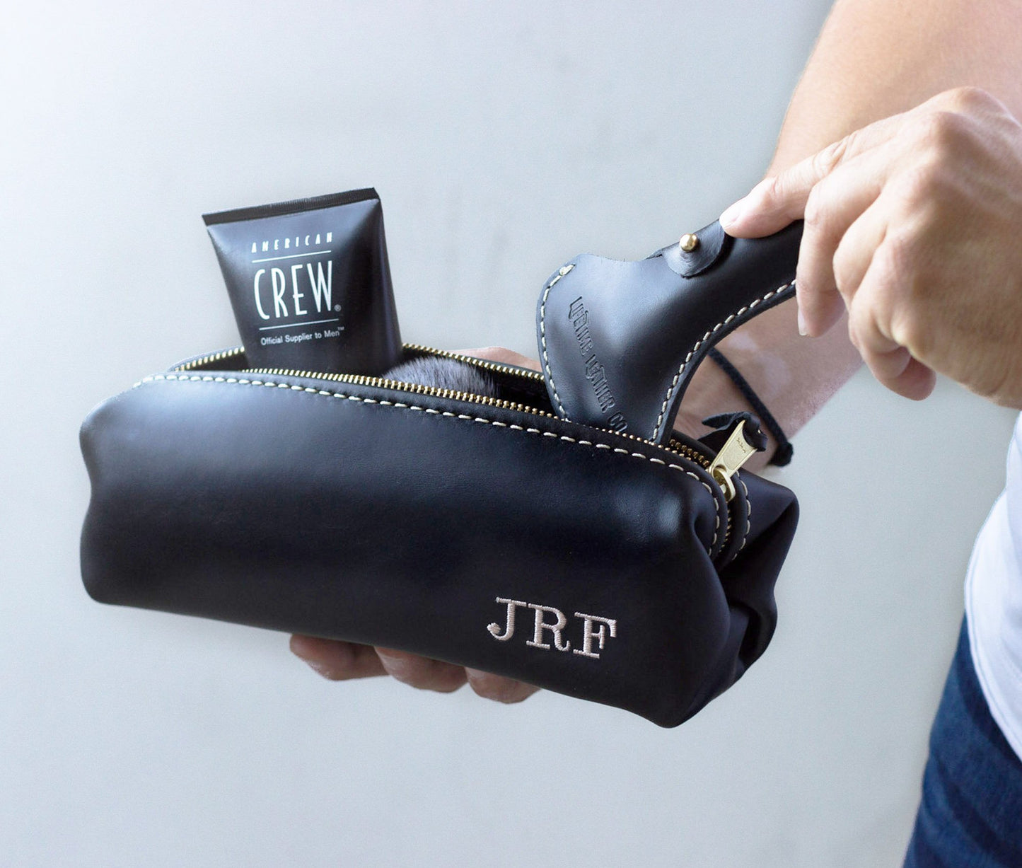 Minimalist Shave Bag | Personalization Options - The Gift Shop