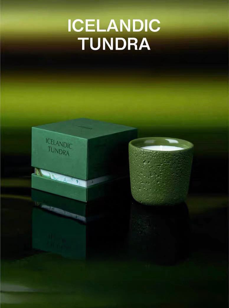 Premium Wood Wick Soy Wax Candle – Thoughtful Gift from The Gift Shop UAE