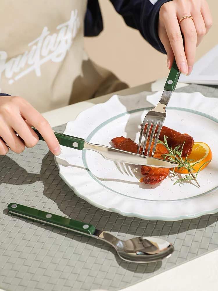 Retro Stainless Steel Flatware Set of 10 - The Gift Shop