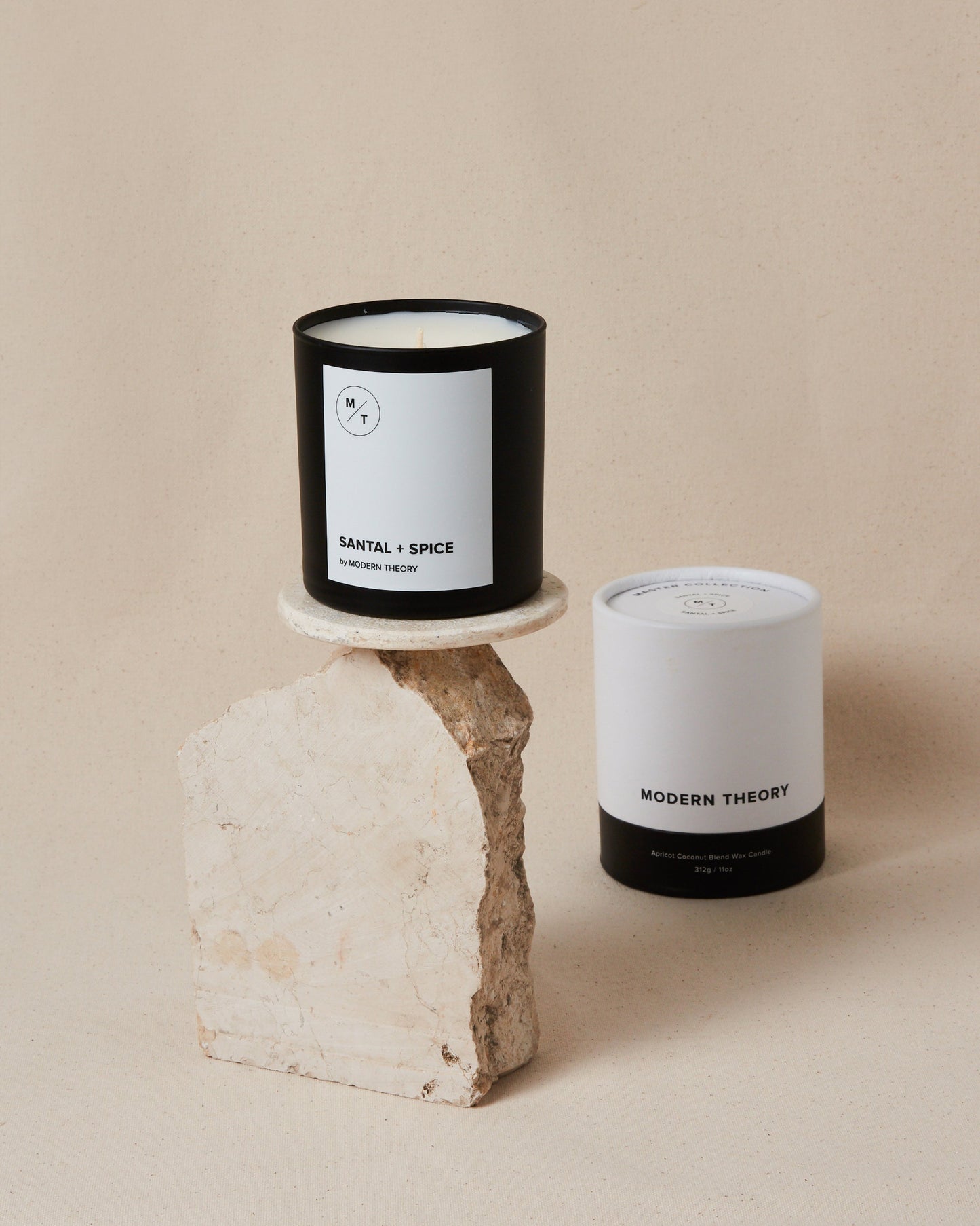 Luxurious Sandalwood & Cardamom Scented Candle – 90-Hour Burn - The Gift Shop