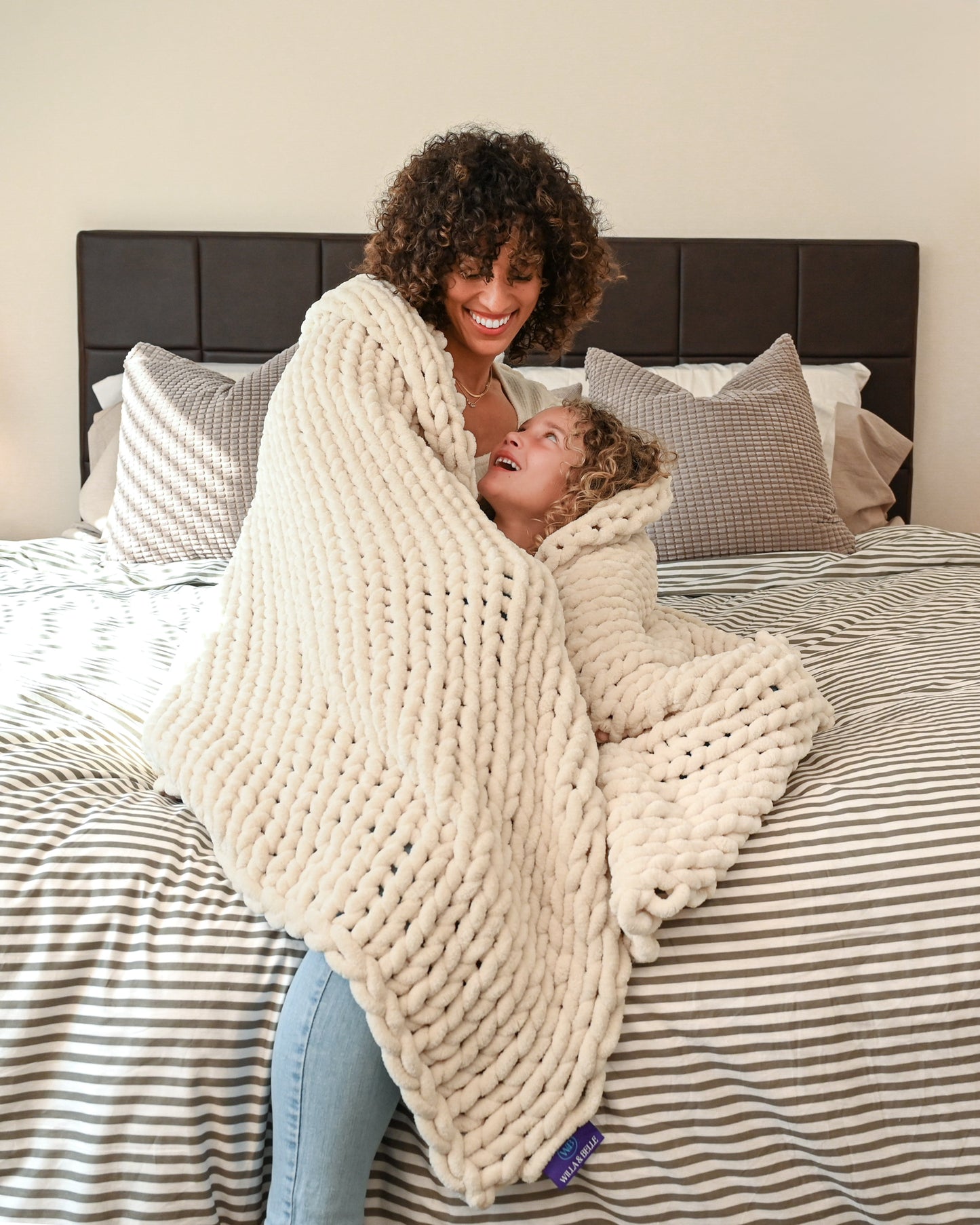 Willa & Belle Chunky Knit Weighted Blanket – 50 x 60 in