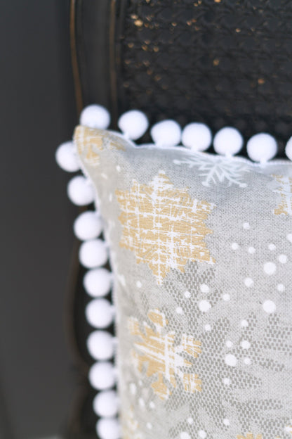 Winter Snowflake Pillowcase - Cotton-Poly Blend