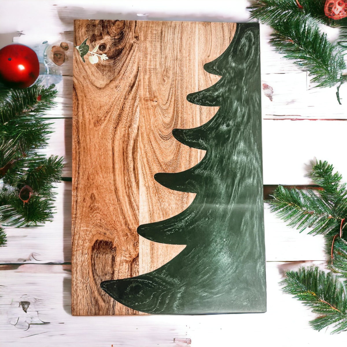 Handmade Christmas Serving Board – Tree Chic Design