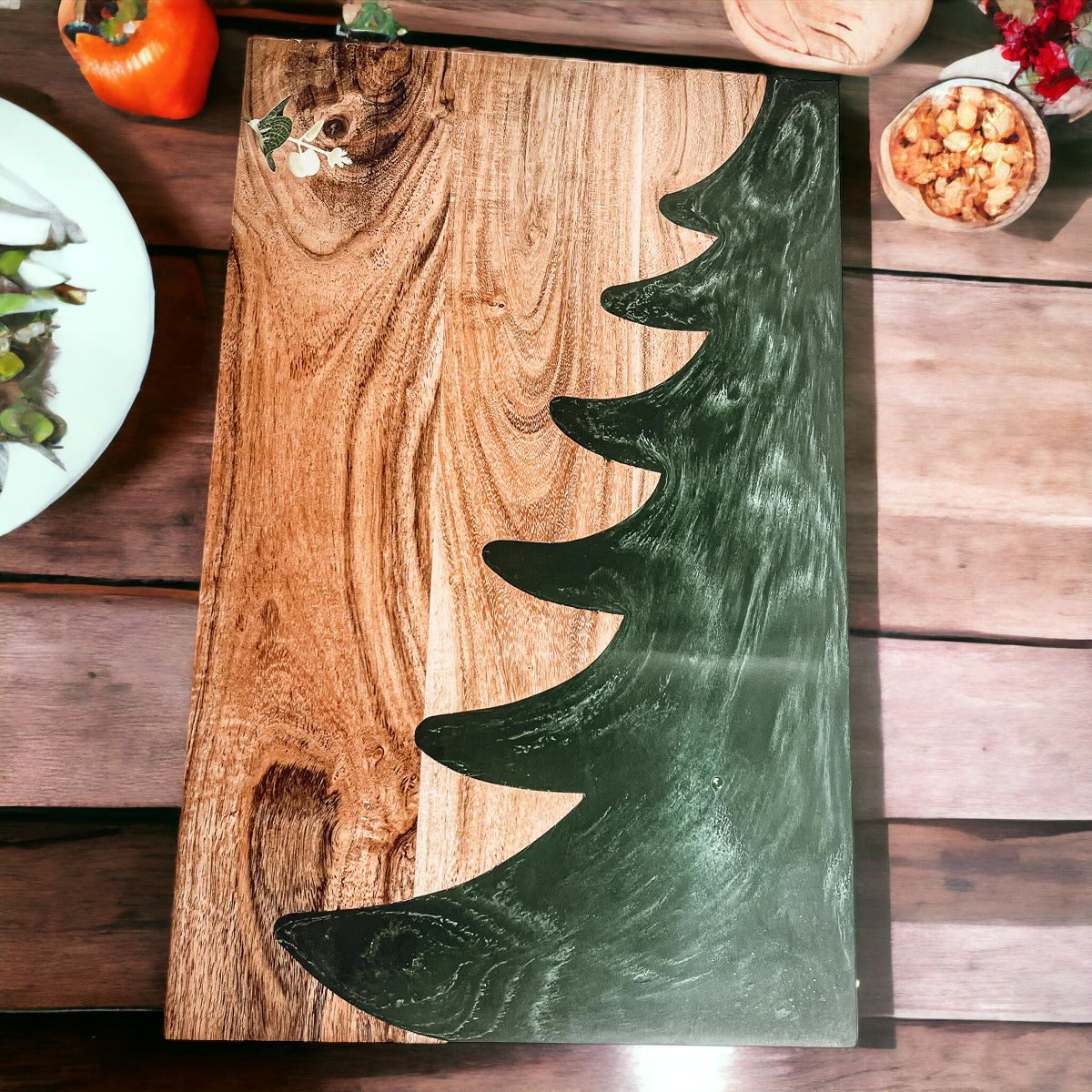 Handmade Christmas Serving Board – Tree Chic Design