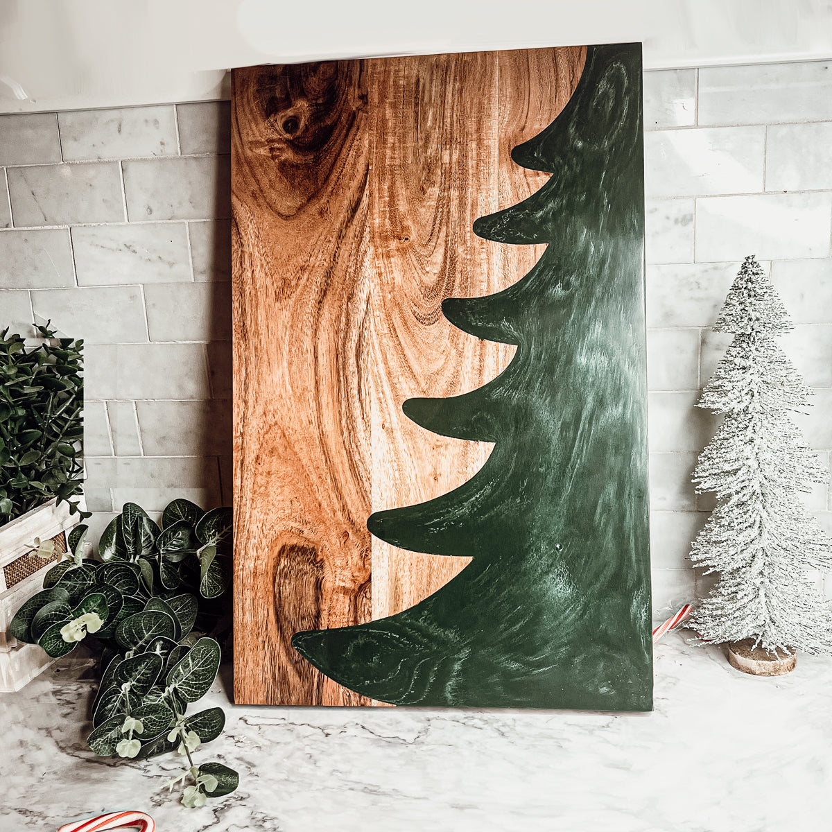 Handmade Christmas Serving Board – Tree Chic Design