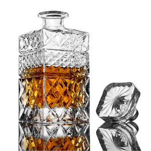 Exquisite Whiskey Decanter & Glass Set - The Gift Shop