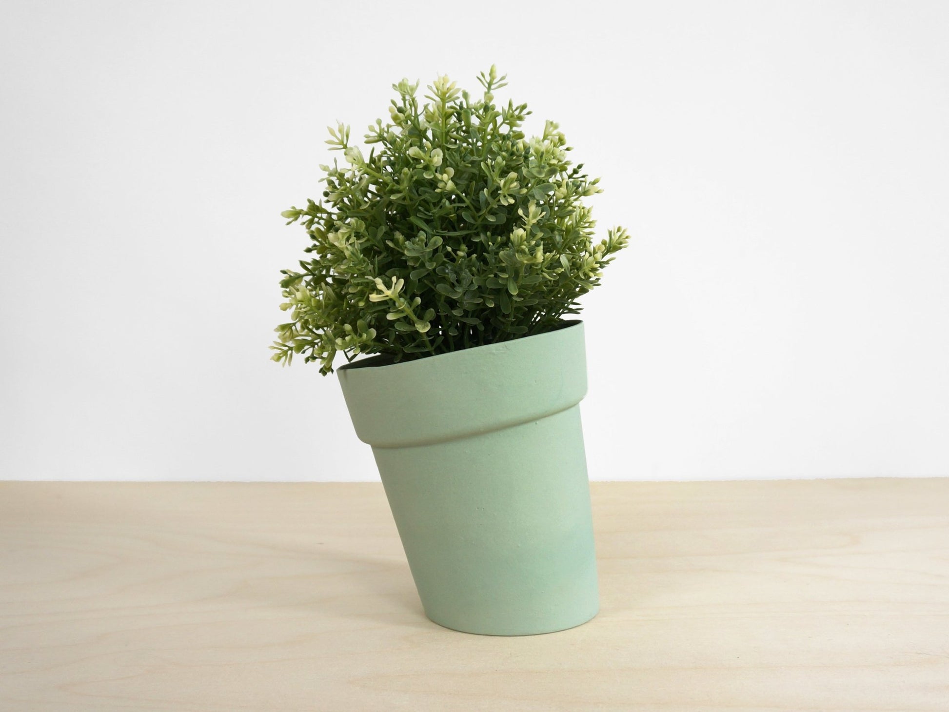 Distort Flowerpots Set of 3 – Thoughtful Gift from The Gift Shop UAE