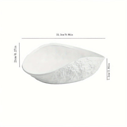 Elegant Shell-Shaped Ceramic Dish