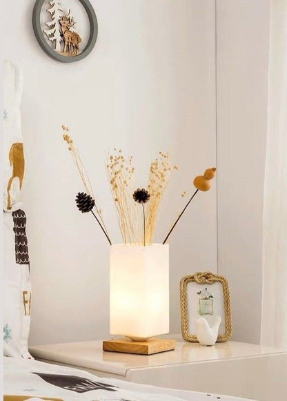 Glass Vase Table Lamp