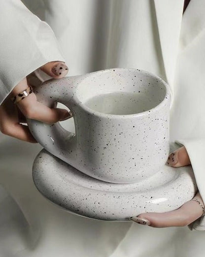 Handcrafted Mug Set – Jingdezhen Ceramic – Thoughtful Gift from The Gift Shop UAE