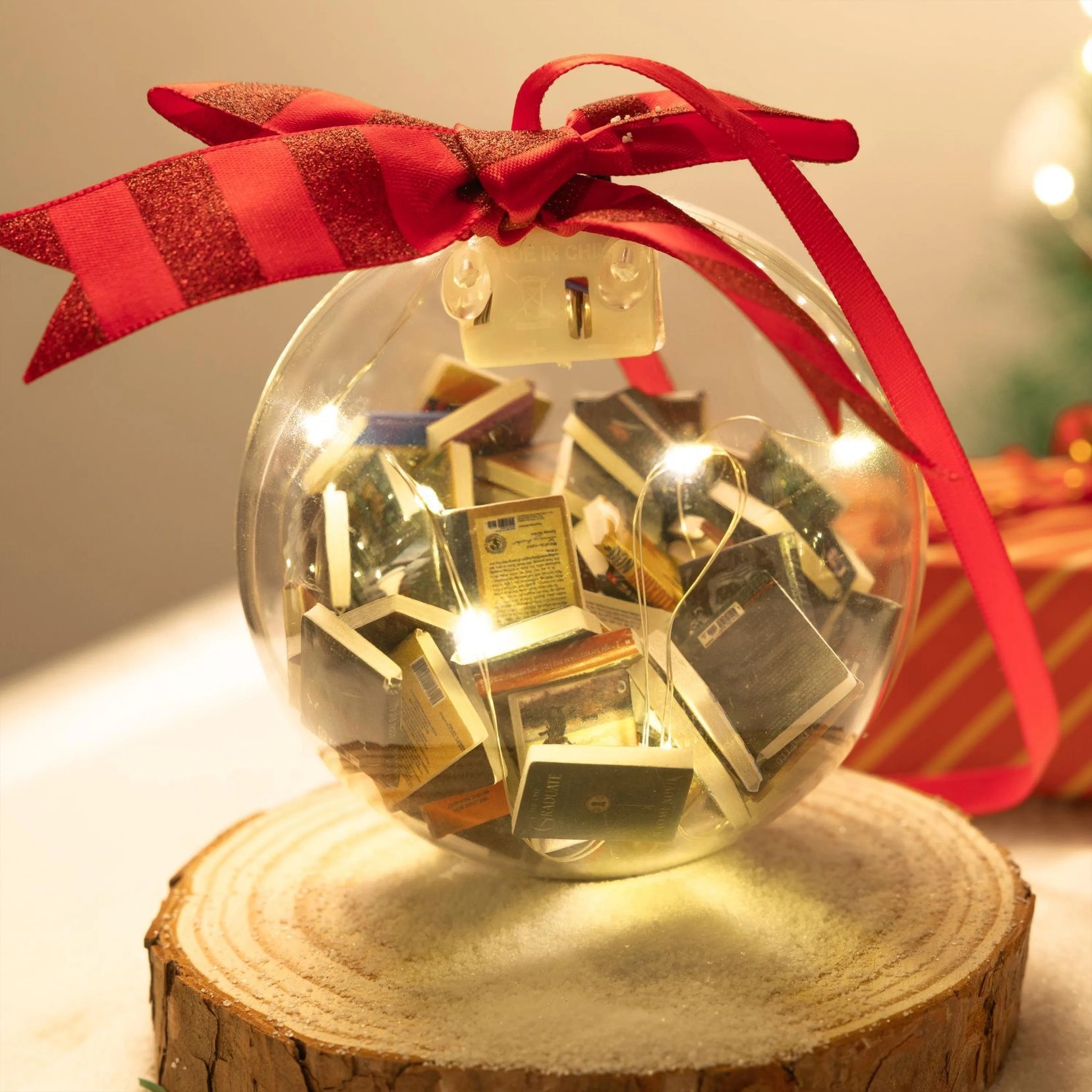 Christmas Ornaments - Pendants Full Of Books - The Gift Shop