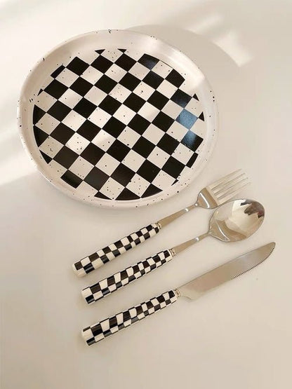 Modern Checkered Flatware Set of 6 – Thoughtful Gift from The Gift Shop UAE