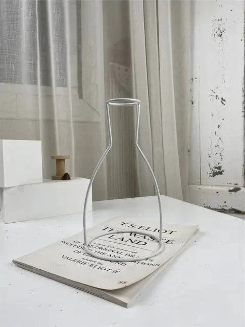 Nordic Style Iron Flower Vase - Elegant Home Decor Accent - The Gift Shop