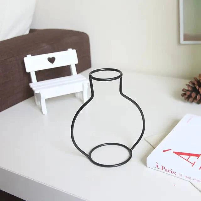 Nordic Style Iron Flower Vase - Elegant Home Decor Accent - The Gift Shop