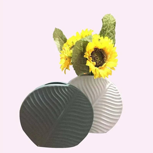 Ceramic Leaf Vase - The Gift Shop