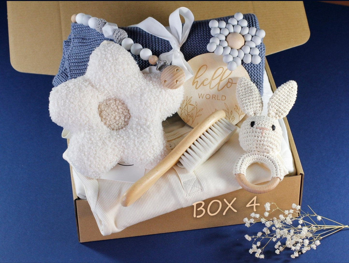Newborn Baby Gift Box – A Thoughtful Welcome for the Little One – Thoughtful Gift from The Gift Shop UAE
