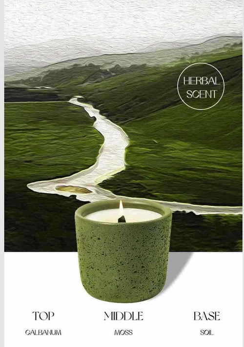 Premium Wood Wick Soy Wax Candle – Thoughtful Gift from The Gift Shop UAE