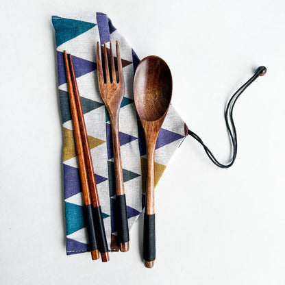 Japanese-Style Wooden Cutlery Set – Elegance Meets Sustainability - The Gift Shop