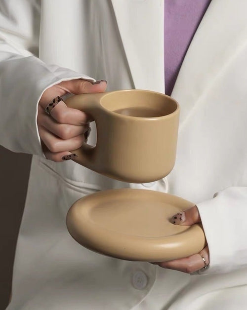 Handcrafted Bauhaus Ceramic Chubby Mugs - The Gift Shop