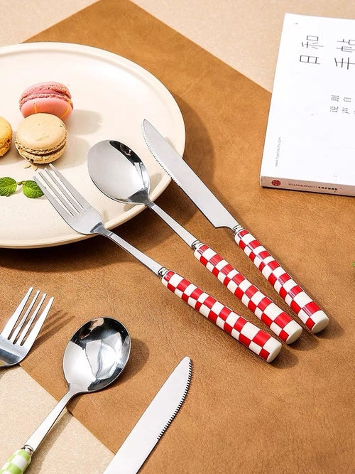 Chic Checkered Cutlery Set for Stylish Dining - The Gift Shop