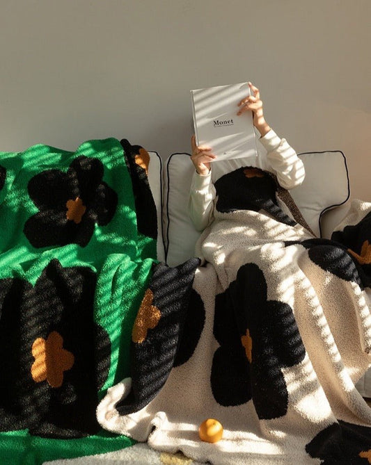 Sunflower Pattern Cozy Throw Blanket - The Gift Shop
