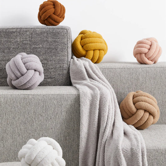 🛋️ Cozy & Stylish Knotted Pillow – A Modern Accent for Your Home! - The Gift Shop